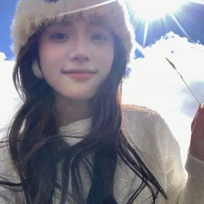 达利和他的情人 海报