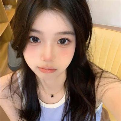 不信神的女子 海报